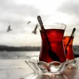 Blog yazarlarına… Arkadaş çevrenizi düşünün. Çok farklı insanlardan oluşmakta, değil mi? Dolayısıyla her farklı arkadaş ortamında yapılan sohbetin içeriği, tarzı, biçimi, dili son derece farklı. Kimi arkadaşlarınızla saatlerce politika, ekonomi konuşur; nice...