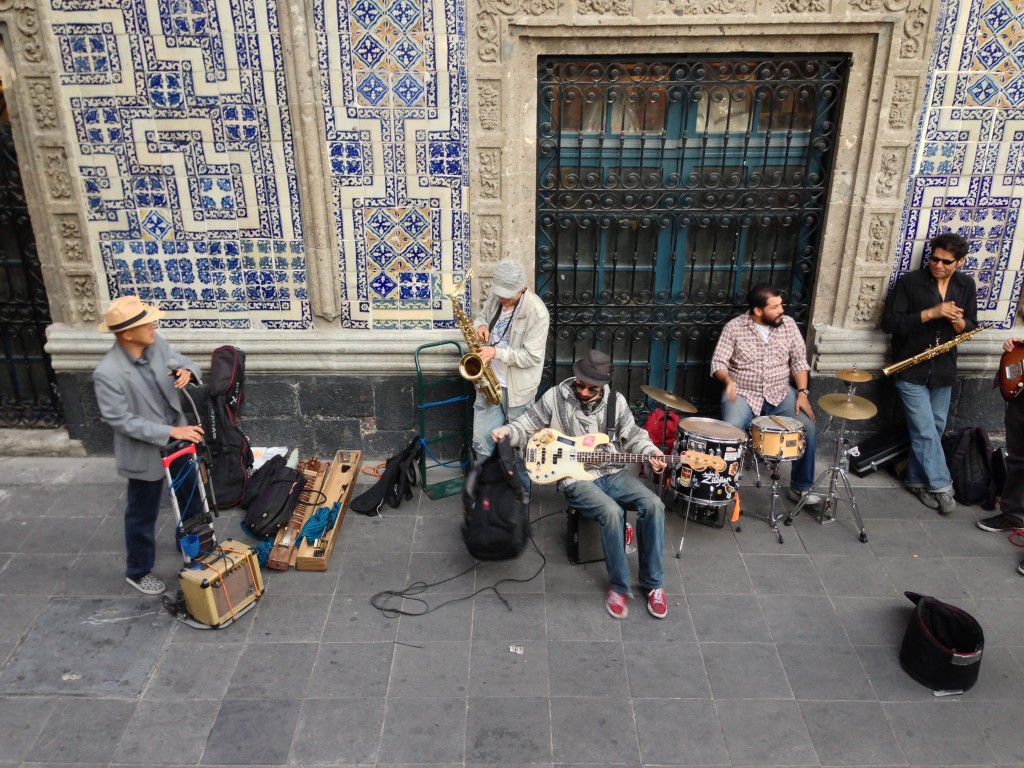 Mexico City'den sokak manzaraları